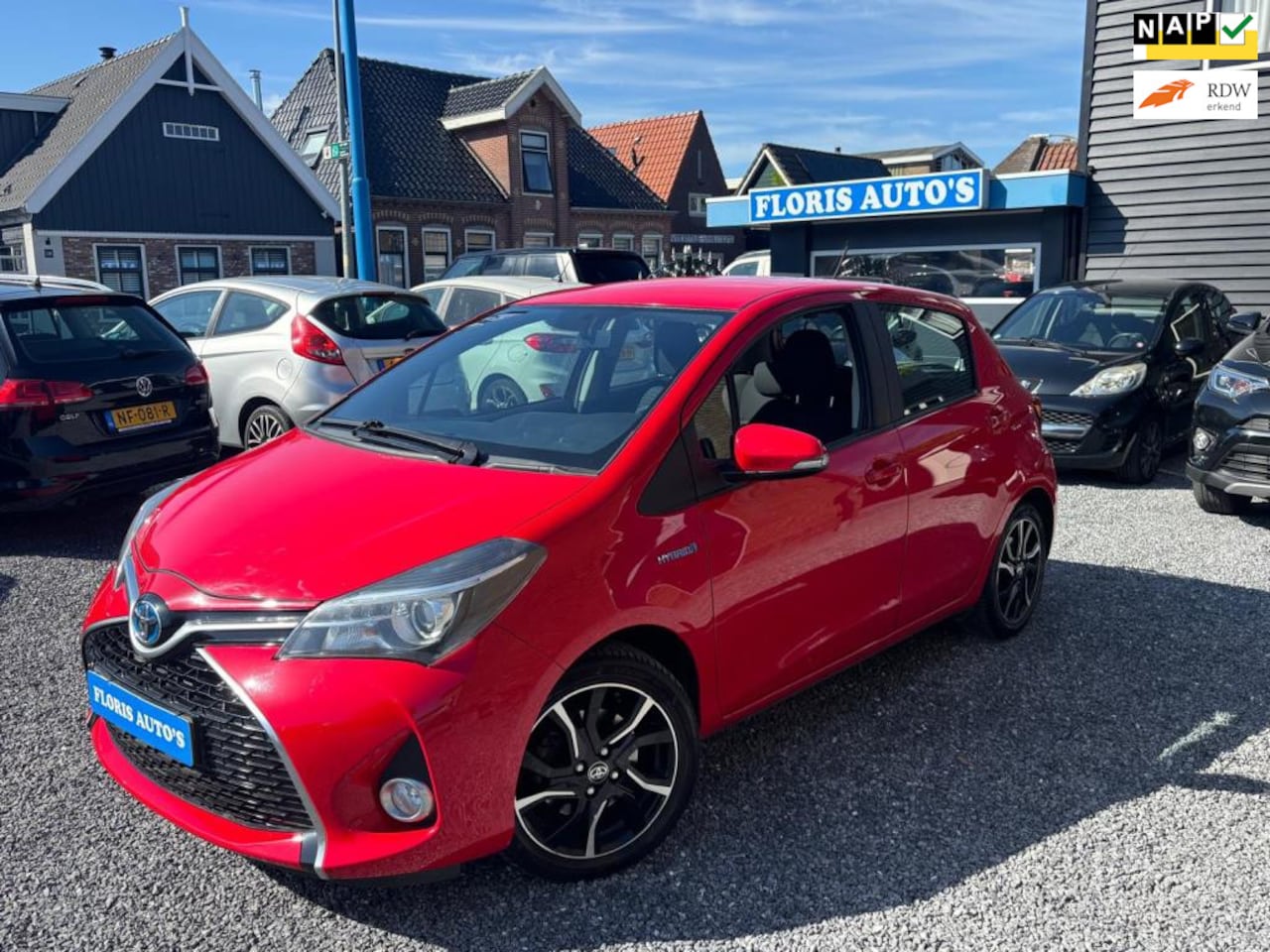 Toyota Yaris - 1.5 Hybrid Dynamic Bi-Tone|Rijklaar!|Cruise|Camera| - AutoWereld.nl