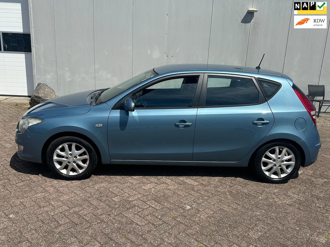 Hyundai i30 - 1.6i Dynamic Business 1.6i Dynamic Business - AutoWereld.nl