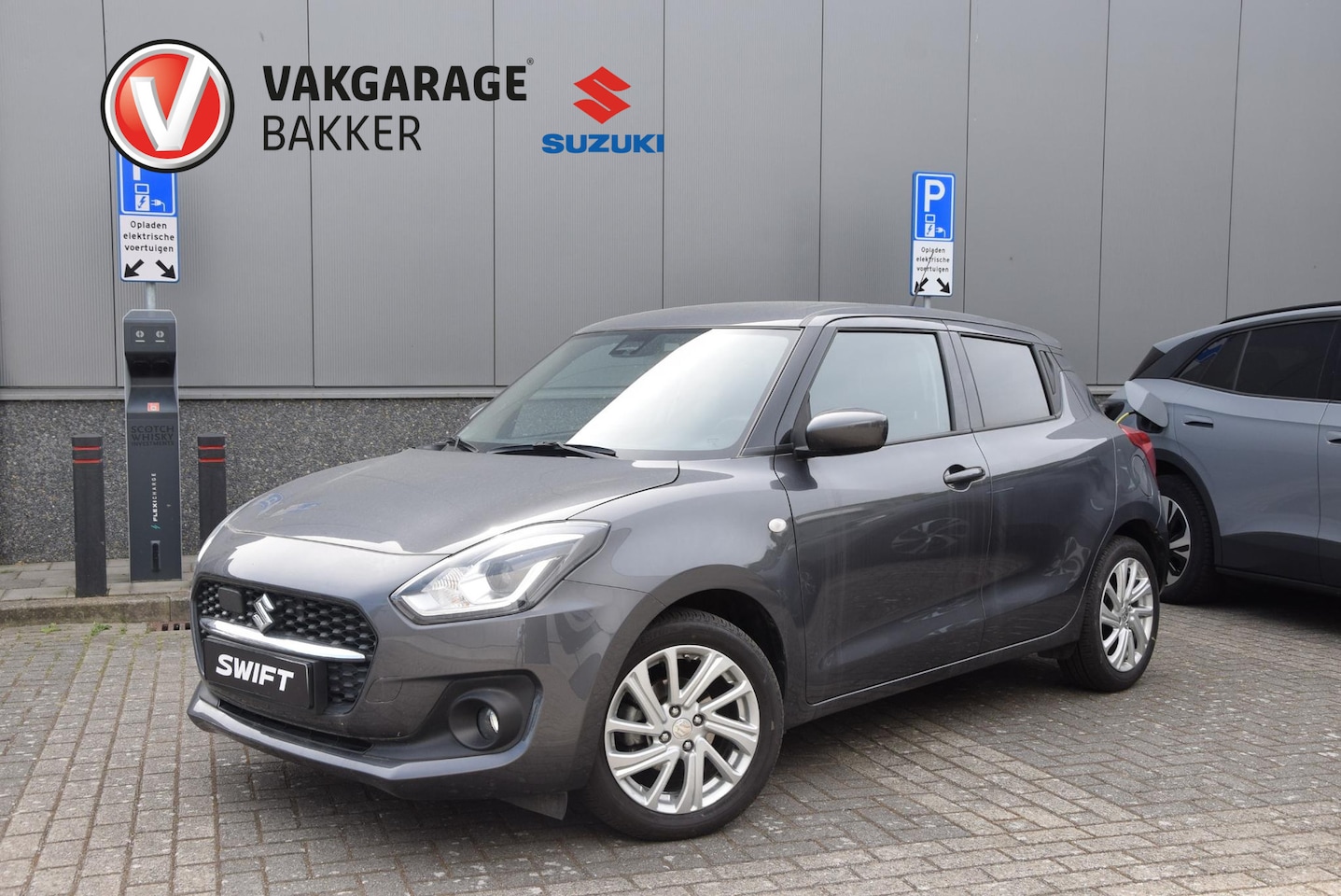 Suzuki Swift - 1.2 Select Smart Hybrid | Automaat | Slecht 10.308 KM!! | Apple carplay/android | - AutoWereld.nl