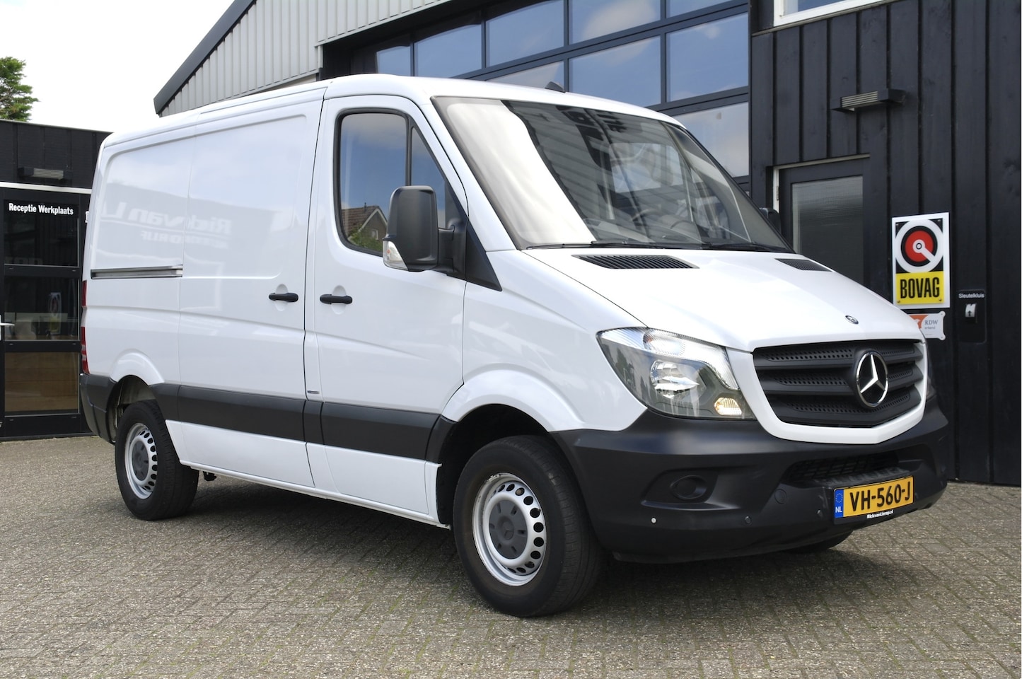 Mercedes-Benz Sprinter - 210 2.2 CDI 325 Functional HD | Topconditie | ParkTronic - AutoWereld.nl