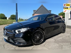Mercedes-Benz A-klasse - 180 Business Solution AMG/ Virtual CP/ Pano/ Camera