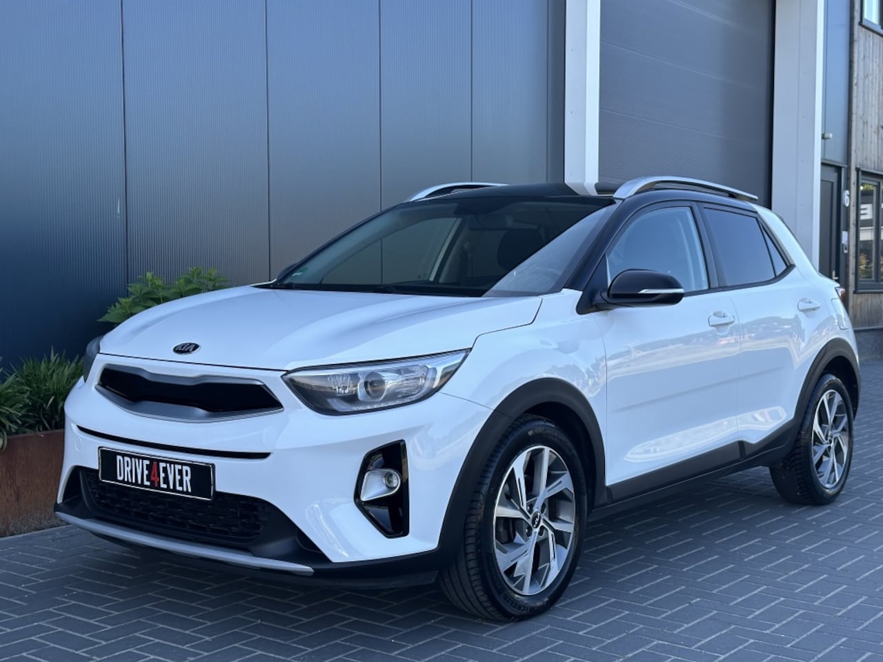 Kia Stonic - 1.0 T-GDi C.Pl.L.Nav AUT M2019 NAVI CAMERA PDC SPORTVELGEN - AutoWereld.nl