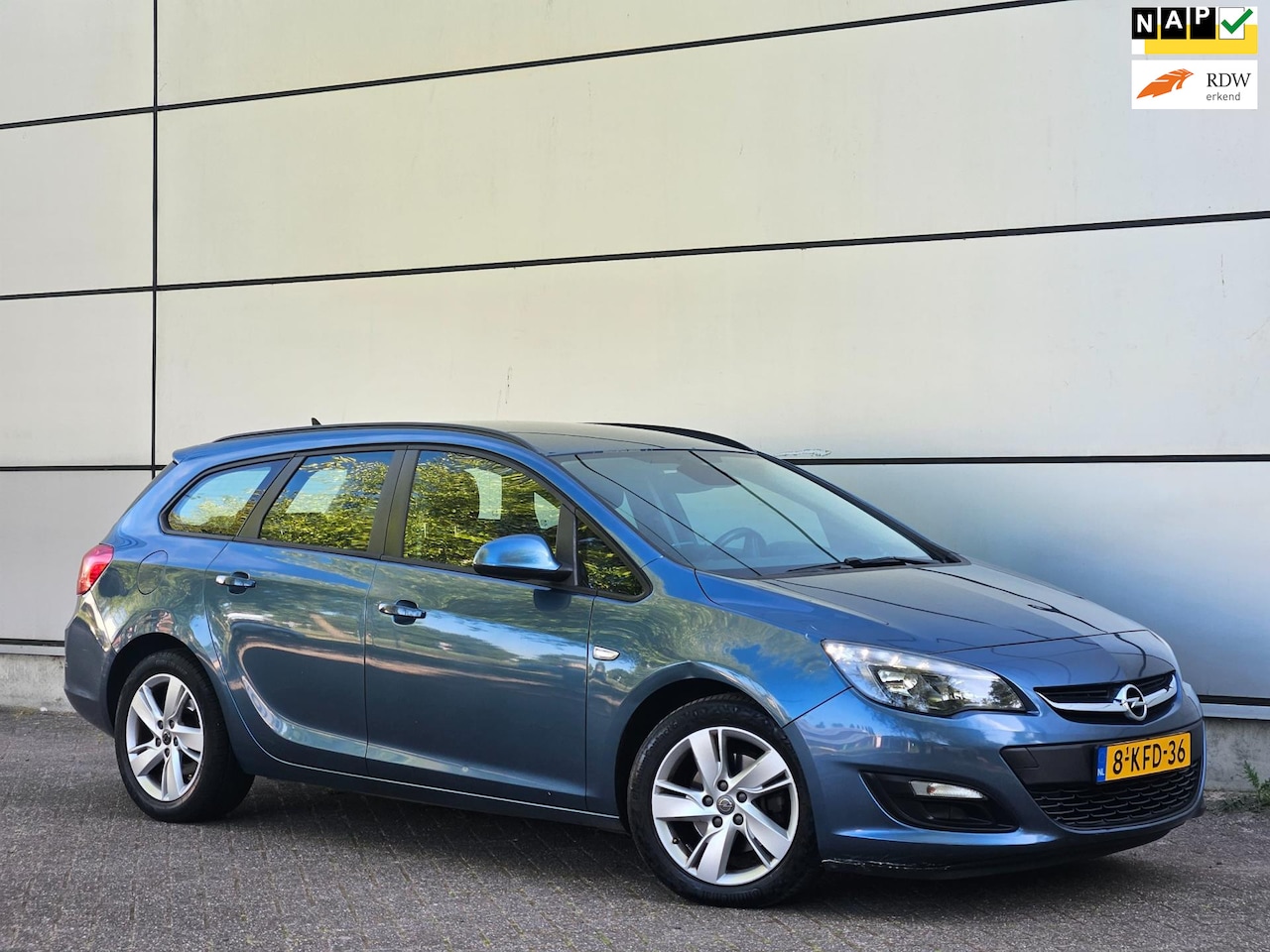 Opel Astra Sports Tourer - 1.7 CDTi S/S Business + Navi |Sfeerverl |Led |Airco |Lmv |Nap |Boekjes - AutoWereld.nl
