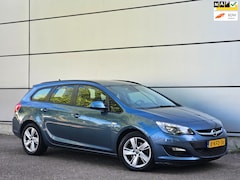 Opel Astra Sports Tourer - 1.7 CDTi S/S Business + Navi |Sfeerverl |Led |Airco |Lmv |Nap |Boekjes