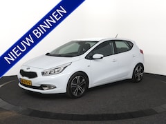 Kia Cee'd - 1.6 GDI ComfortLine | LED | Cruise | Camera | trekhaak |