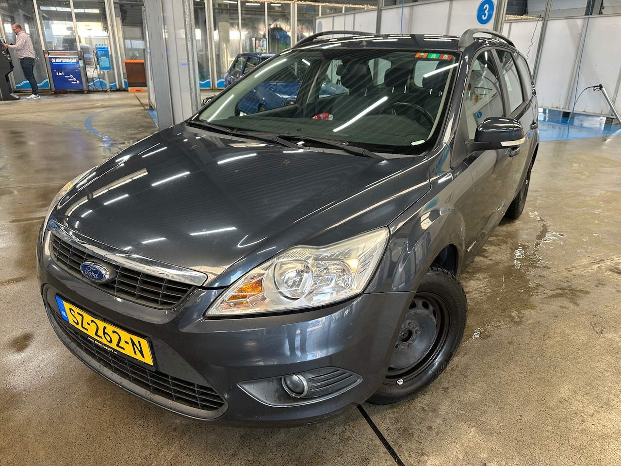 Ford Focus Wagon - MET AIRCO & EVT NIEUW JAAR APK! - AutoWereld.nl