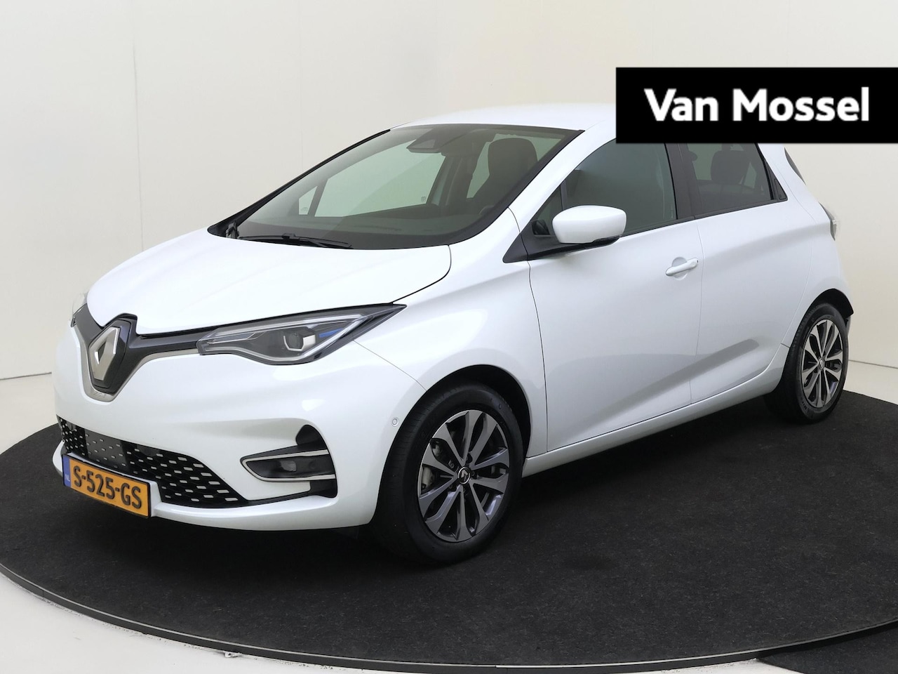 Renault Zoe - R135 Intens 52 kWh Koopaccu | Navigatie | Android Auto | Apple Carplay | Trekhaak | Parkee - AutoWereld.nl