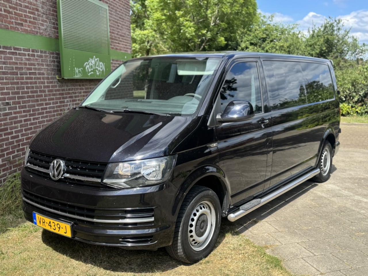 Volkswagen Transporter - 2.0 TDI L2H1 Com. DC - AutoWereld.nl