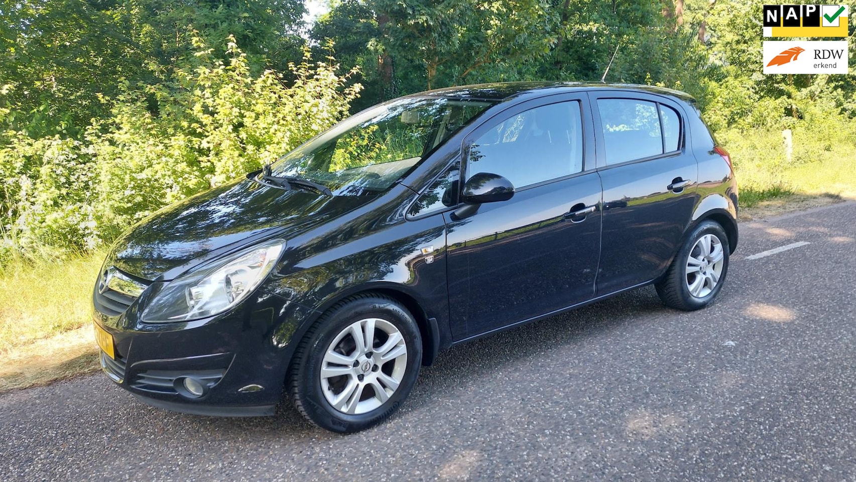 Opel Corsa - 1.2-16V Cosmo 1.2-16V Cosmo - AutoWereld.nl
