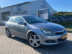 Opel Astra GTC - 1.6 Edition BJ2006 Leer Stoelverwarming PDC