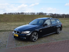 BMW 3-serie Touring - 318i M Sport Edition