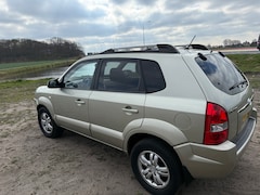 Hyundai Tucson - 2.0i Style Executive Tweede eigenaar