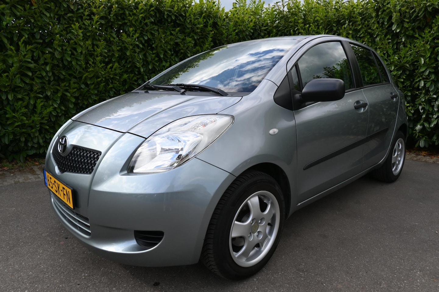 Toyota Yaris - 1.3 VVTi Terra. Origineel Nederlandse auto met NAP. - AutoWereld.nl
