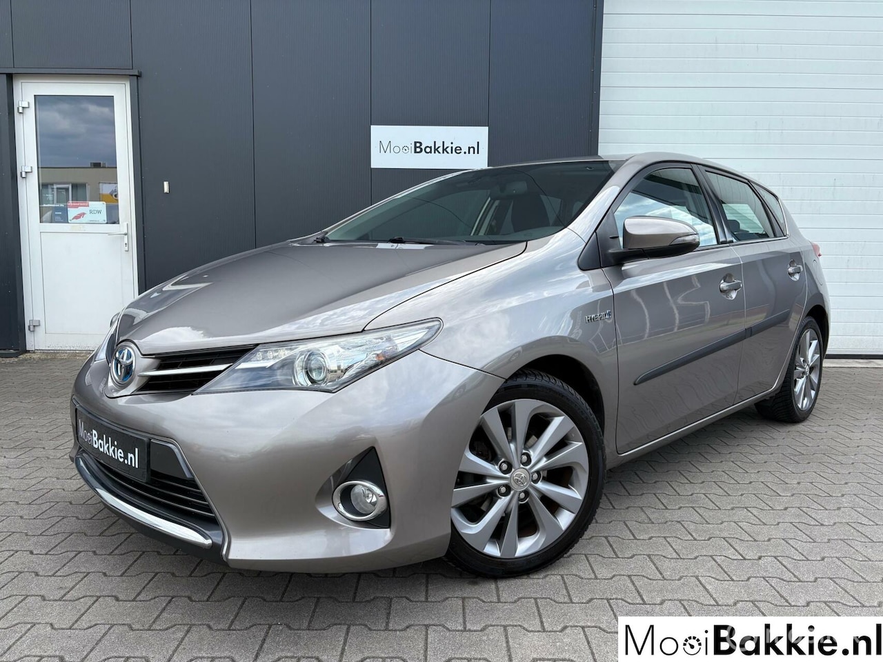 Toyota Auris - 1.8 Hybrid Exec. Camera / Clima / NL / Netjes! - AutoWereld.nl