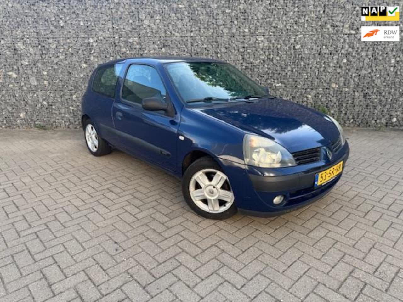 Renault Clio - 1.2-16V Community 1.2-16V Community - AutoWereld.nl