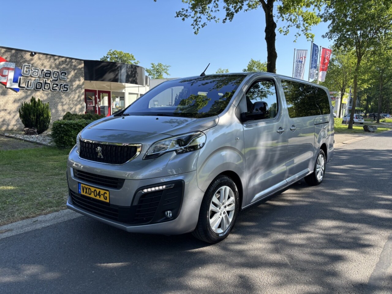 Peugeot Expert - 2.0 BlueHDI 180 Dubbele Cabine Automaat - AutoWereld.nl