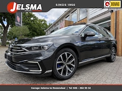 Volkswagen Passat Variant - GTE Aut. 218pk, Trekhaak | Pano | Massage | Virtual