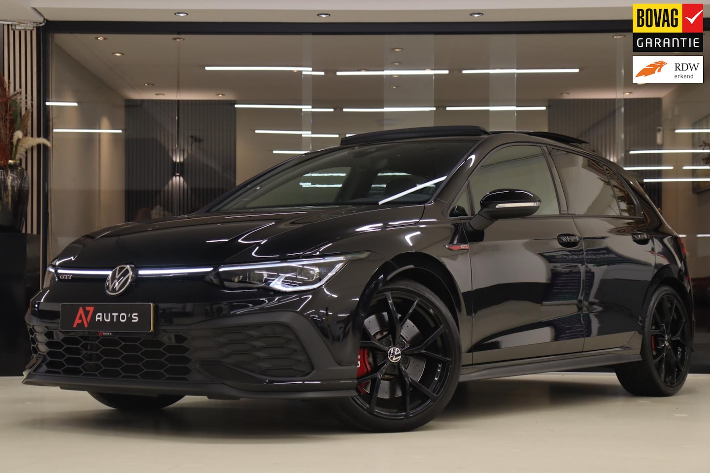 Volkswagen Golf - 2.0 TSI GTI CLUBSPORT /PANO/IQ-LIGHT/KEYLES/HUD/HK/VOL - AutoWereld.nl