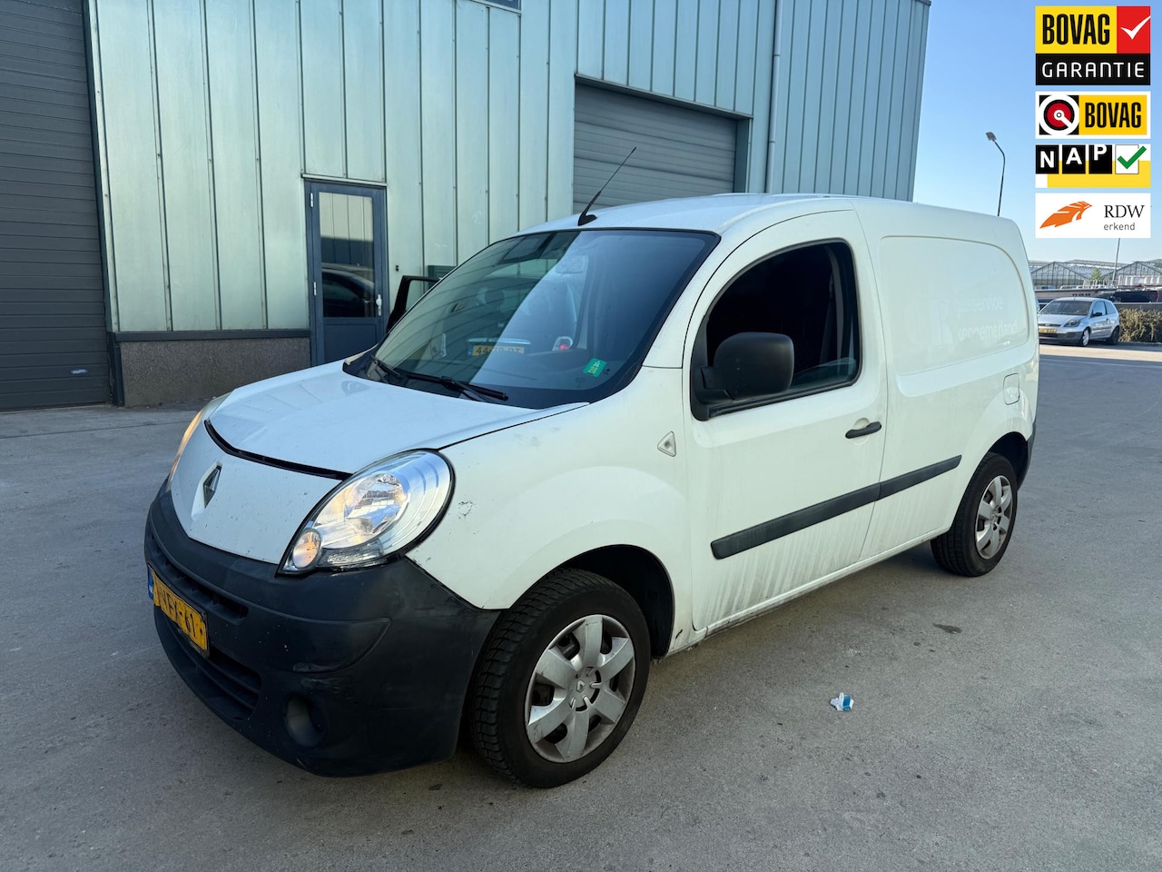 Renault Kangoo Express - 1.5 dCi 90 Express Tech Line AIRCO SCHIJFDEUR NAVIGATIE BLEUTHOOT - AutoWereld.nl