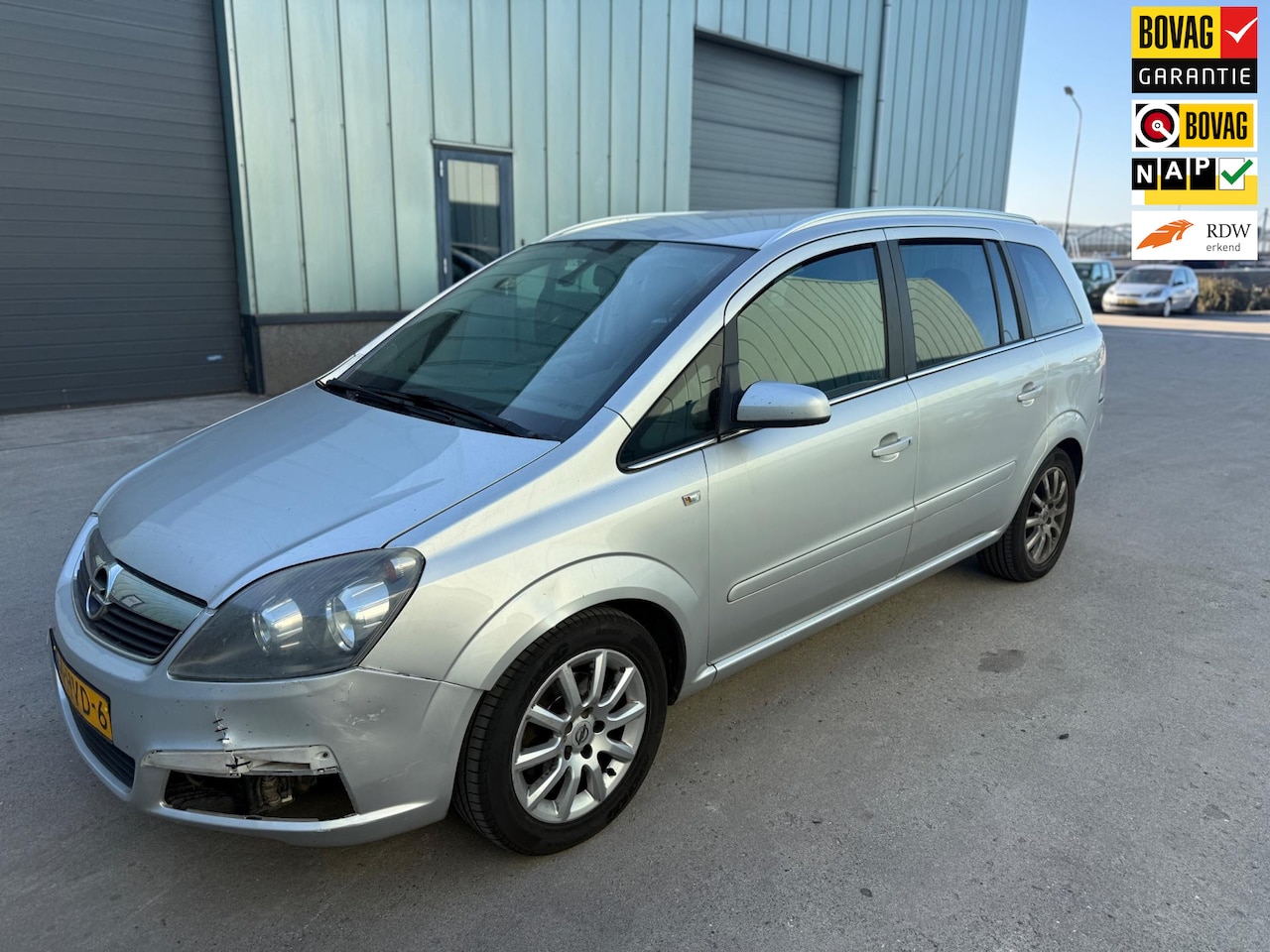 Opel Zafira - 1.8 Cosmo 7ZITS airco - AutoWereld.nl