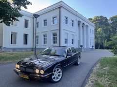 Jaguar XJR - 4.0 V8, SUPERCHARGED, SCHUIFDAK