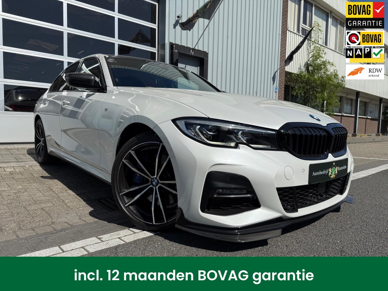 BMW 3-serie - 330e High Executive M Performance CARBON/LASER - AutoWereld.nl