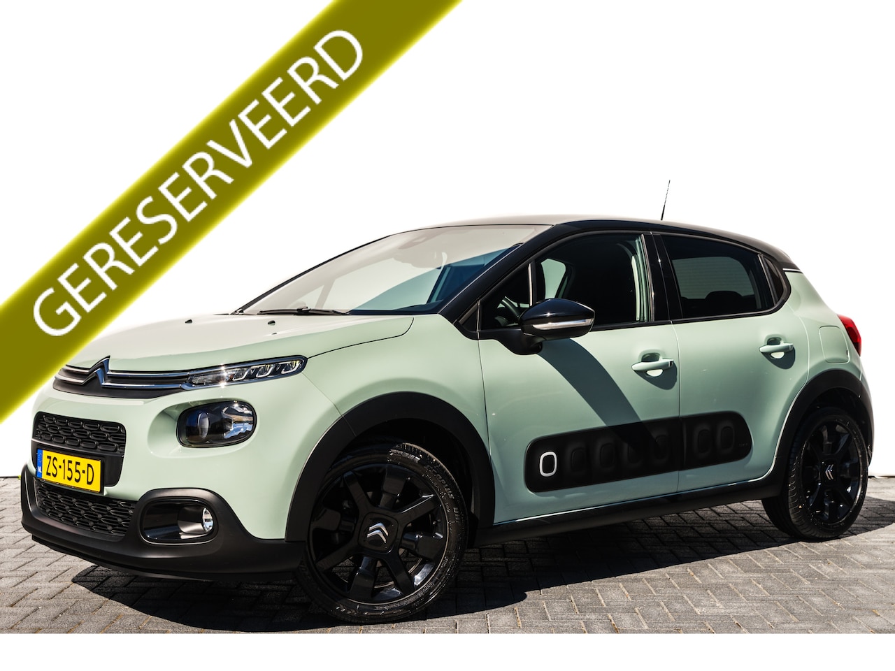Citroën C3 - 1.2 PureTech S&S Shine 1 e Eigenaar 12 DKM UNIEK | Two Tone-kleur zwart dak | PDC V/A | 1 - AutoWereld.nl