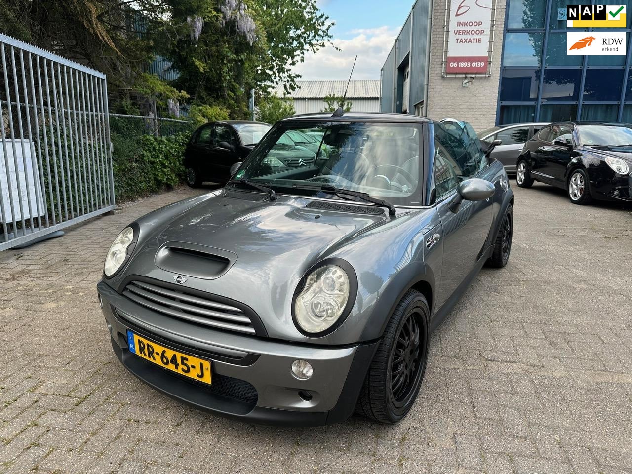 MINI Cabrio - Cooper S 1.6 Cooper S Chili Automaat Apk 01/2026 - AutoWereld.nl