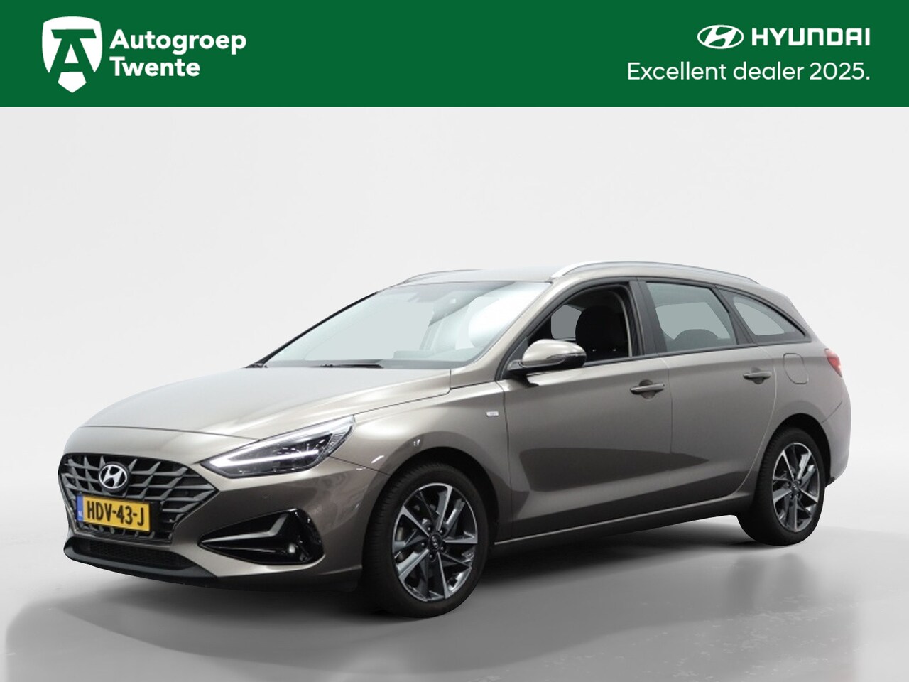 Hyundai i30 Wagon - 1.5 T-GDi MHEV Comfort Plus | Navigatie | Camera | Stoelverwarmi - AutoWereld.nl