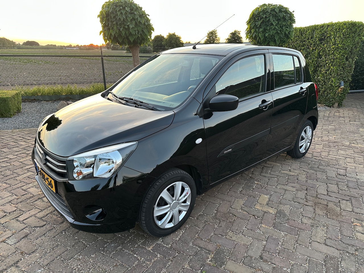 Suzuki Celerio - 1.0 Comfort AIRCO | NAP | BLUETOOTH - AutoWereld.nl