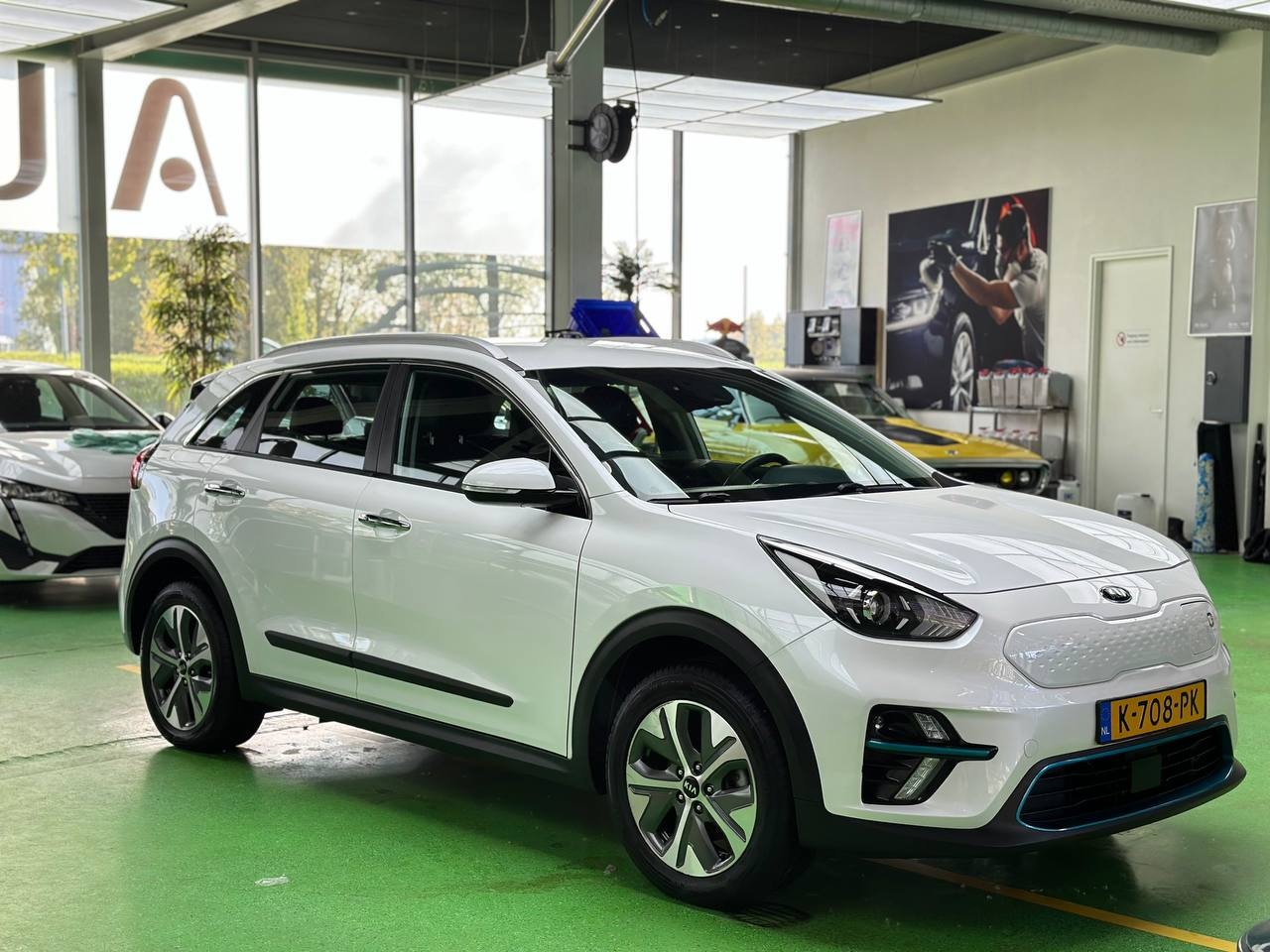Kia e-Niro - DynamicLine 64kWh - AutoWereld.nl