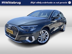 Audi A3 Sportback - 30 TFSI Attitude Automaat Navigatie / Clima / Parkeersensoren / LED Verlichting / Sportsto