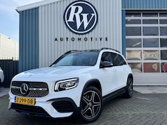 Mercedes-Benz GLB - 250 4MATIC AMG / Premium Plus Cabon / Keyless / Adaptive / Virtual cockpit / BTW Auto