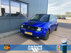 Honda e - e Advance 17" PANODAK/360CAMERA/CARPLAY/WINTERPACK/KEYLESS