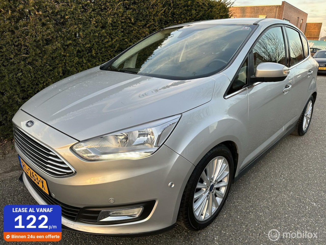 Ford C-Max - 1.0 Titanium Navi PDC - AutoWereld.nl