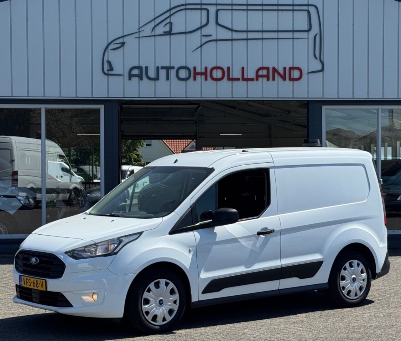 Ford Transit Connect - 1.5 TDCI 55KW 75PK EURO 6 NAVIGATIE/ CAMERA/ AIRCO/ 100% DEALERO - AutoWereld.nl