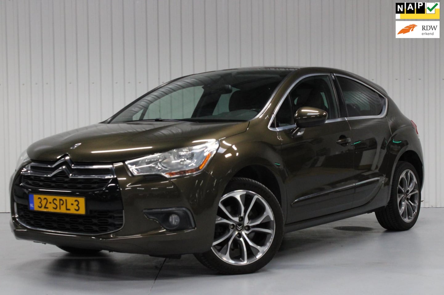 Citroën DS4 - 1.6 THP So Chic 1.6 THP So Chic - AutoWereld.nl