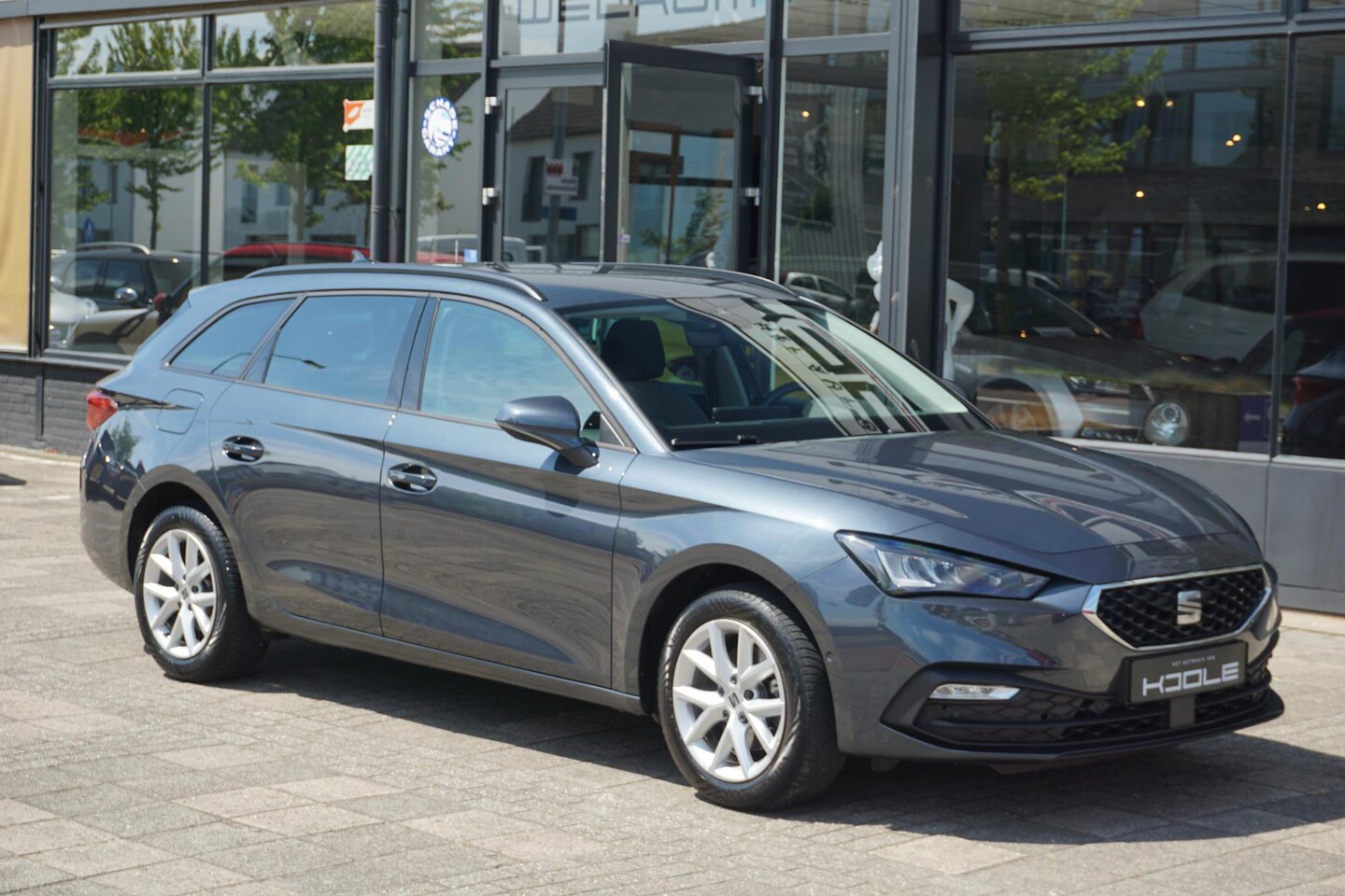 Seat Leon Sportstourer - 1.0 TSI Reference 1.0 TSI Reference - AutoWereld.nl