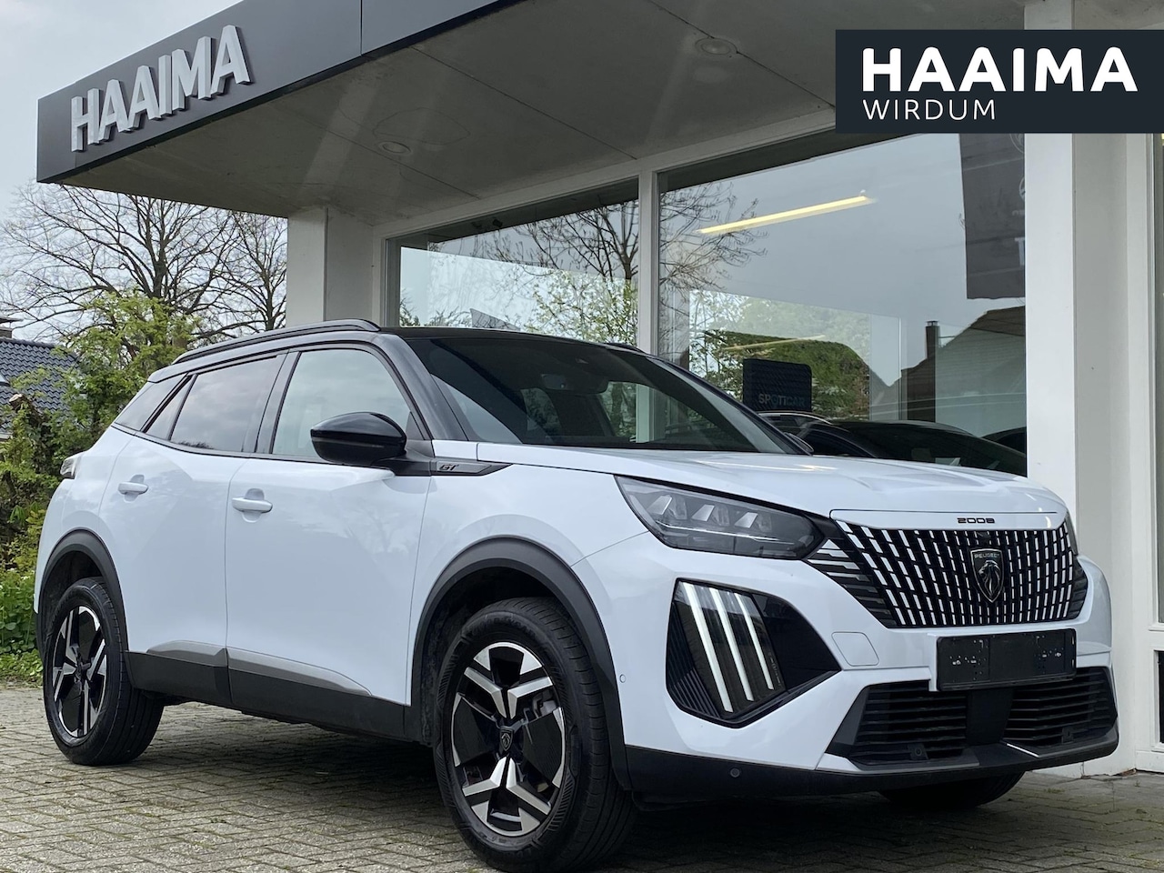 Peugeot 2008 - 1.2 PureTech 130 GT Alcantara pakket | Stoelverwarming met massage functie | Navigatie | C - AutoWereld.nl
