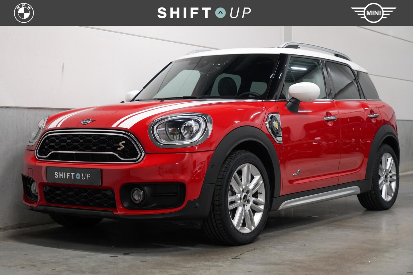 MINI Countryman - Mini 2.0 Cooper S E ALL4 Panoramadak | Camera | Head Up | Adapt. Cruise Control - AutoWereld.nl