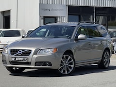 Volvo V70 - 1.6 T4 Summum AUTOMAAT/LEER/NAVI/LM VELGEN 18''/STOELVERWARMING