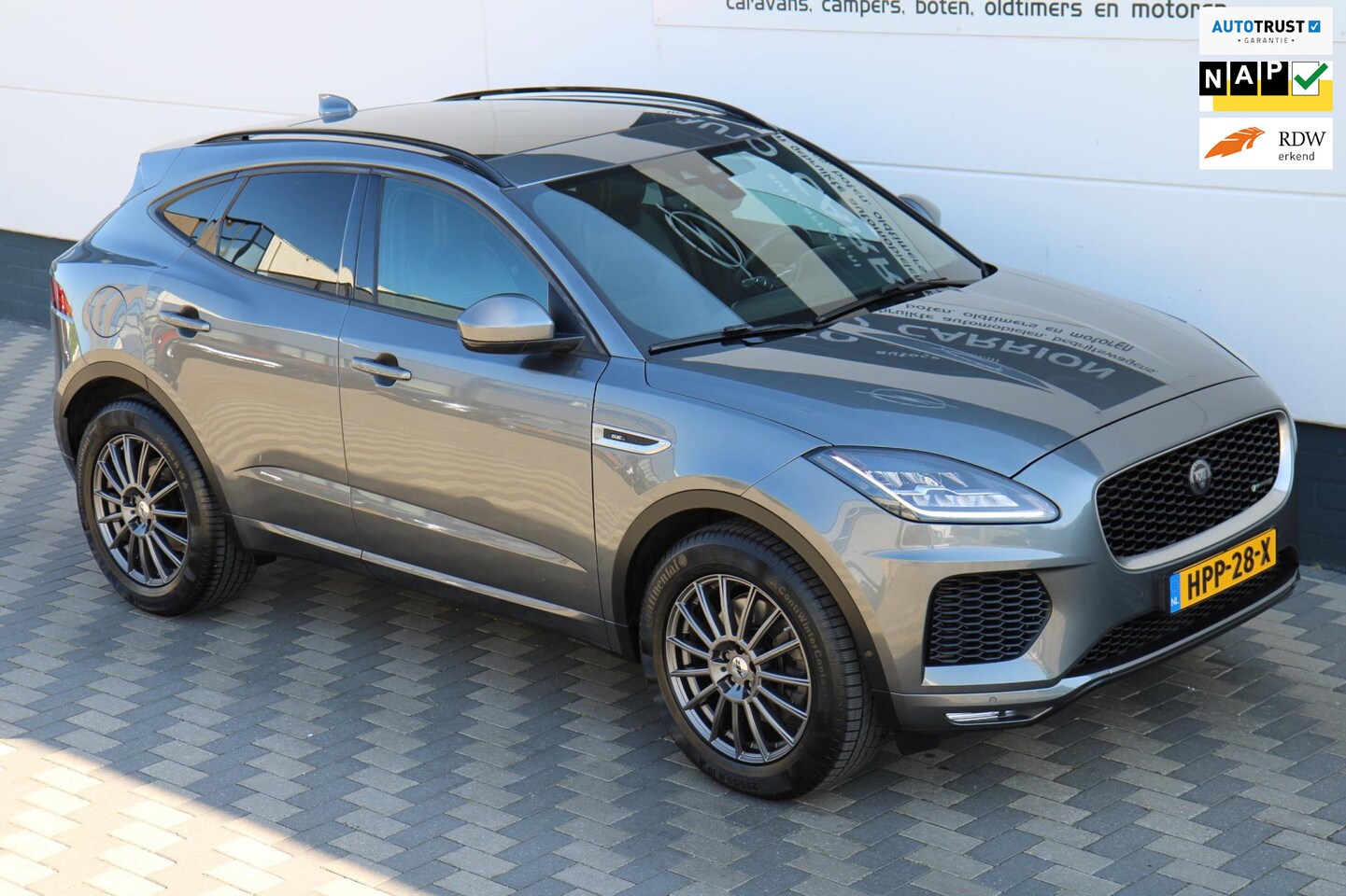 Jaguar E-Pace - 2.0 P250 AWD R-Dynamic 1ste eig. dealer ond. ! - AutoWereld.nl