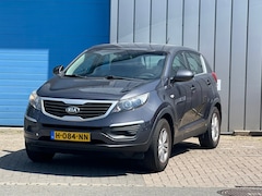 Kia Sportage - 1.6 GDI navi kleine schade