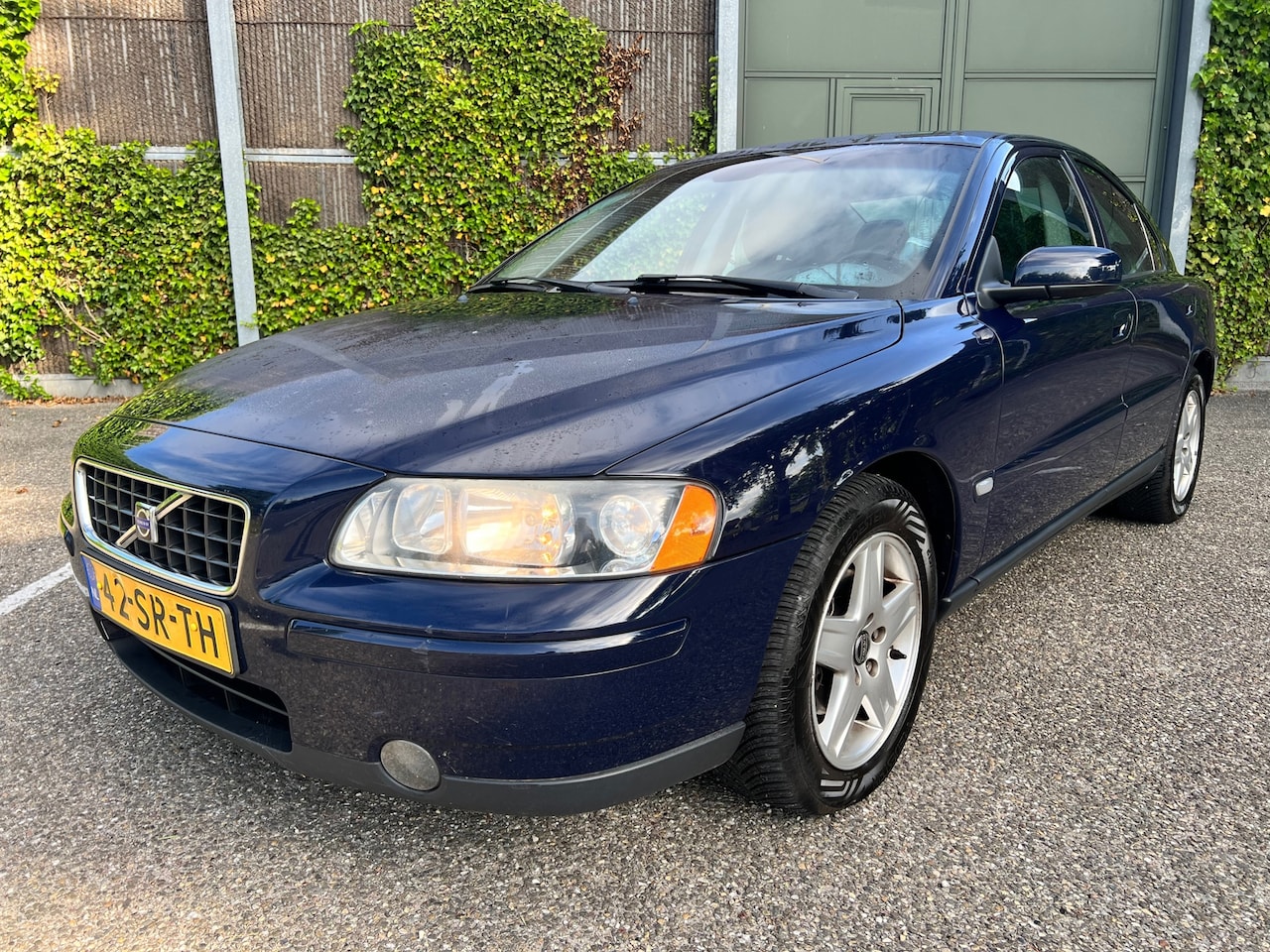 Volvo S60 - 2.4 Edition II AIRCO | TREKHAAK | NAP!!! - AutoWereld.nl
