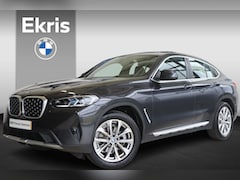 BMW X4 - xDrive20i Business Edition Plus / Panoramadak / Stuurwielverwarming / Ambient Air