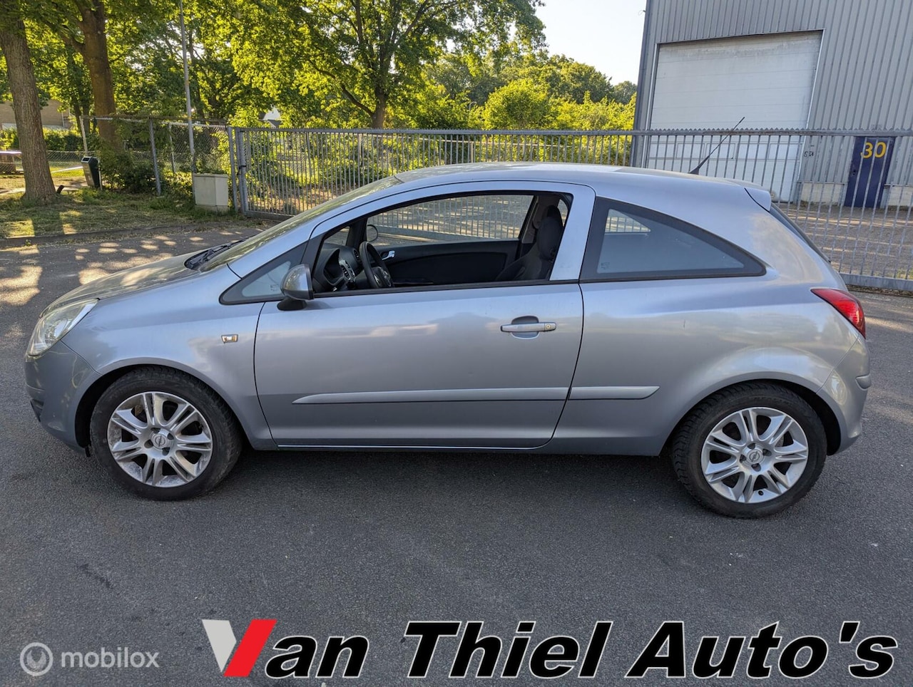 Opel Corsa - 1.0-12V Business airco - AutoWereld.nl