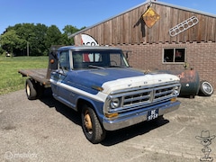 Ford F350 - USA dually flatbed Pick up