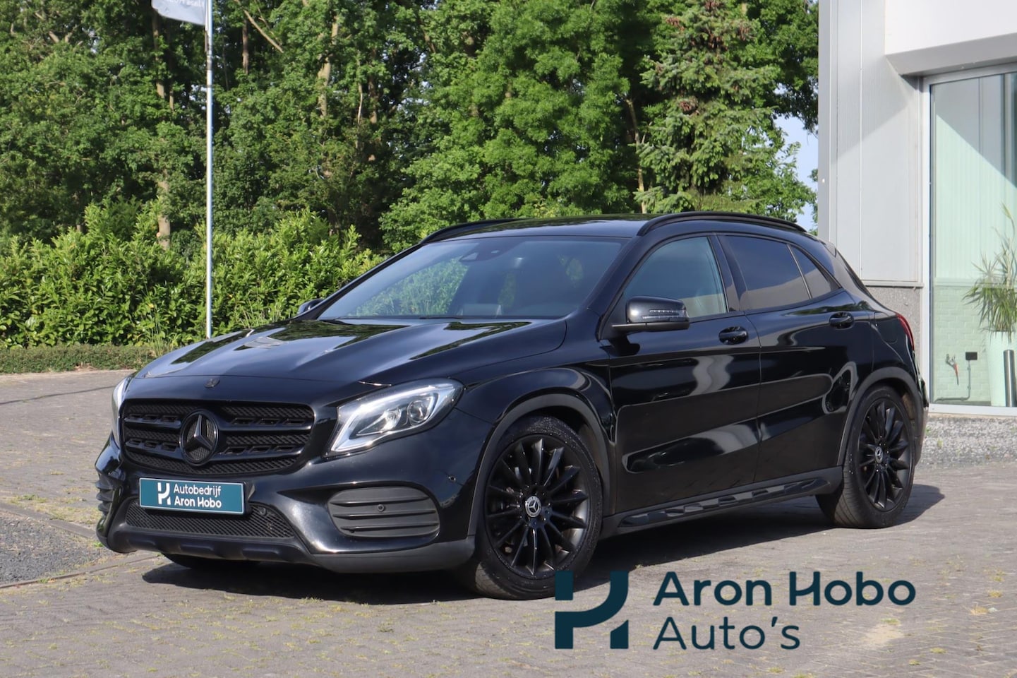 Mercedes-Benz GLA-Klasse - 180 AMG Nightpakket, Apple Carplay, Stoelverwarming - AutoWereld.nl