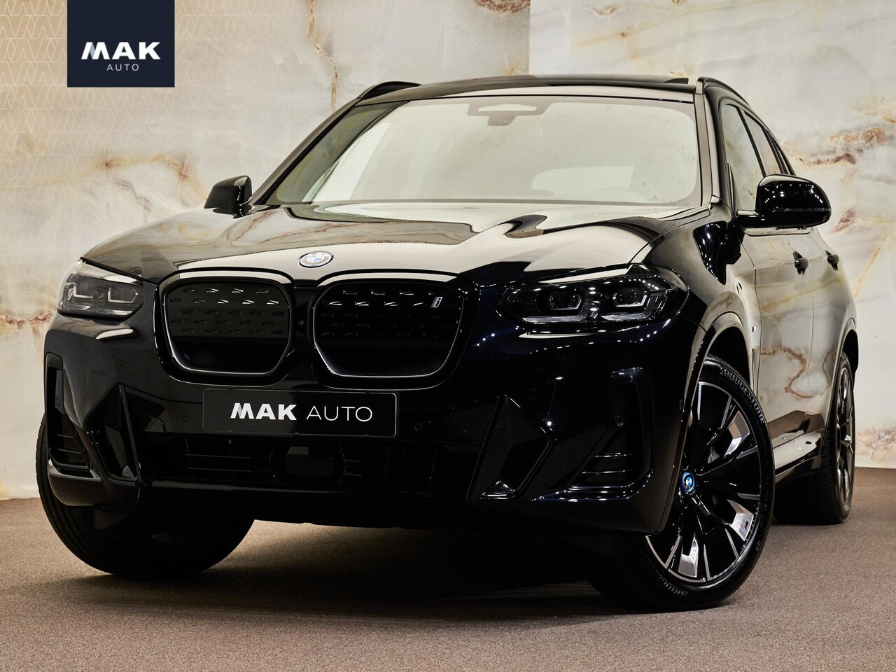 BMW iX3 - High Executive M Sport, NL-auto, 1e eig., pano, 20", tr.haak, H/K, HUD, adap-LED, keyless, - AutoWereld.nl