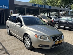 Volvo V70 - 2.5T 200pk Aut Summum BTW voordeel €750,